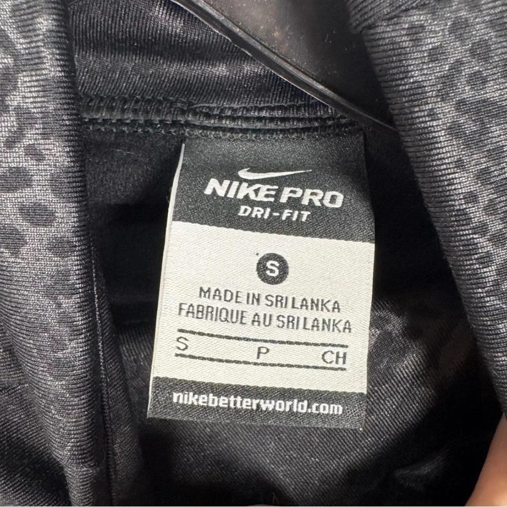 Nike‎ Black Snakeskin Patterned Long Sleeve DriFit Top